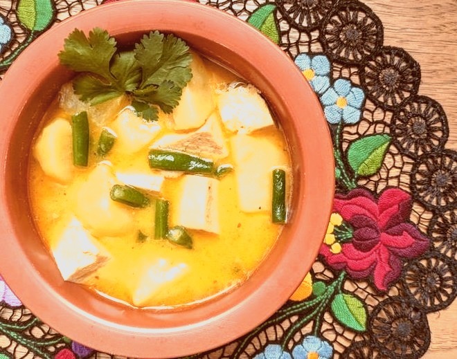 Thai-Inspired Vegan Coconut Curry