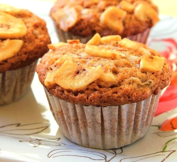 Banana Muffins with a Crunch