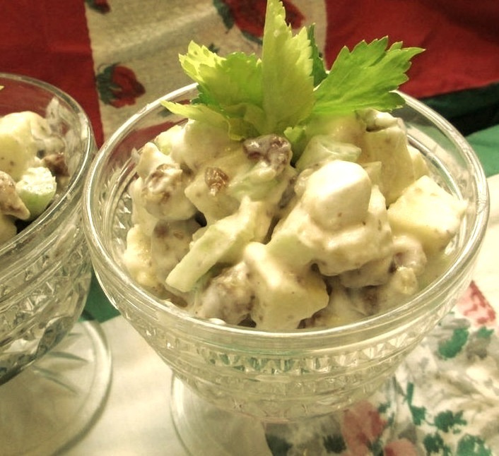 Date-Marshmallow Waldorf Salad